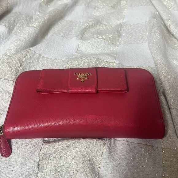 PRADA PINK SAFFIANO FIOCCO LEATHER BOW LONG ZIPPY WALLET WITH BOX - Picture 2 of 12